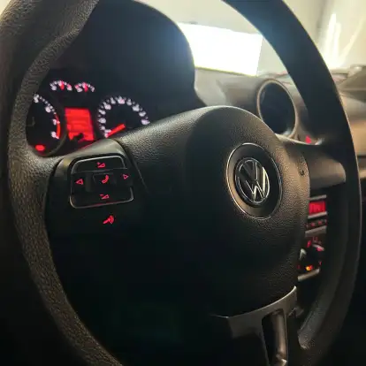 VOLKSWAGEN-GOL-2012