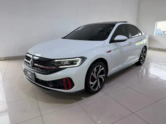 VOLKSWAGEN JETTA 2.0 350 TSI GASOLINA GLI DSG