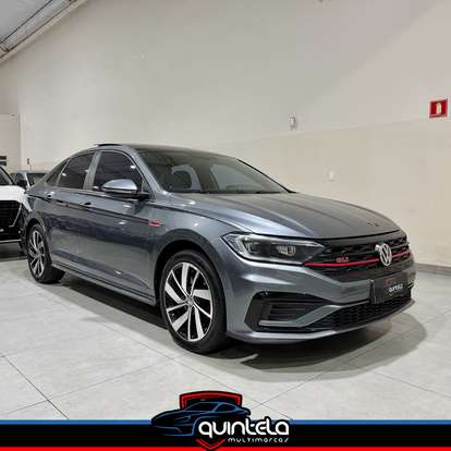 VOLKSWAGEN-JETTA-2021