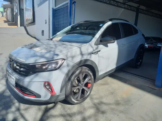 VOLKSWAGEN NIVUS 1.0 200 TSI TOTAL FLEX HIGHLINE AUTOMÁTICO