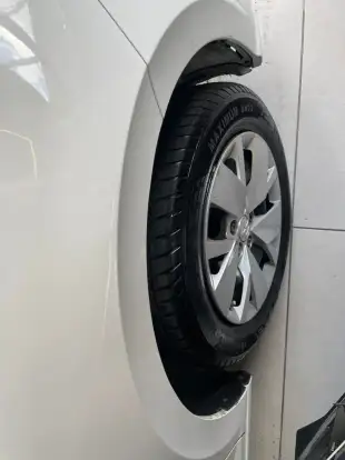 VOLKSWAGEN-POLO-2024