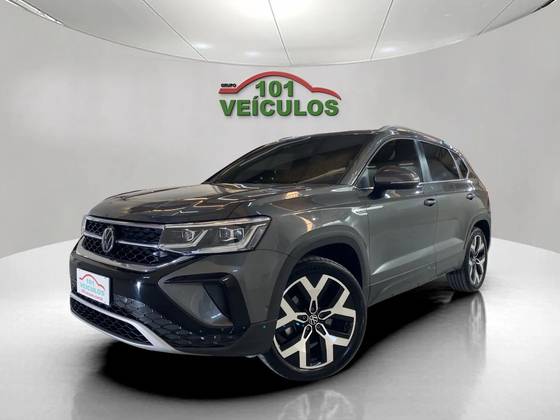 VOLKSWAGEN TAOS 1.4 250 TSI TOTAL FLEX HIGHLINE AUTOMÁTICO