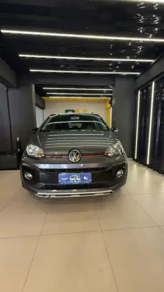 VOLKSWAGEN UP 1.0 170 TSI TOTAL FLEX XTREME 4P MANUAL VOLKSWAGEN UP 1.0 170 TSI TOTAL FLEX XTREME 4P MANUAL