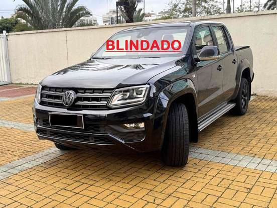 VOLKSWAGEN-AMAROK-2021