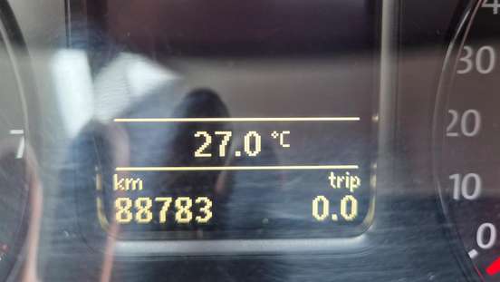 VOLKSWAGEN-FOX-2012