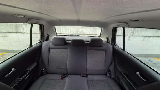 VOLKSWAGEN-FOX-1.6 MI 8V FLEX 4P MANUAL VOLKSWAGEN-FOX-2012