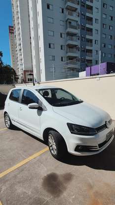 VOLKSWAGEN-FOX-2018