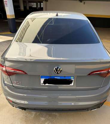 VOLKSWAGEN-JETTA-2023