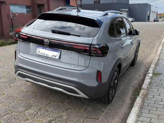 VOLKSWAGEN-NIVUS-1.0 200 TSI TOTAL FLEX HIGHLINE AUTOMÁTICO VOLKSWAGEN-NIVUS-2025
