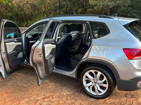 VOLKSWAGEN-TAOS-1.4 250 TSI TOTAL FLEX COMFORTLINE AUTOMÁTICO VOLKSWAGEN-TAOS-2023