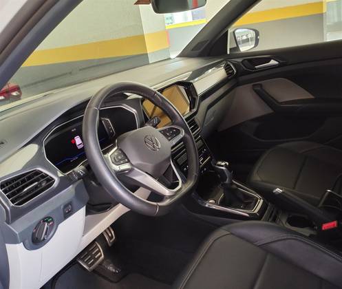 VOLKSWAGEN T-CROSS 1.4 250 TSI TOTAL FLEX HIGHLINE AUTOMÁTICO