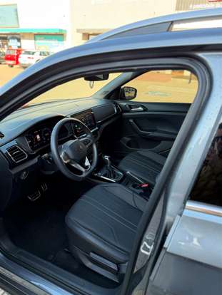 VOLKSWAGEN-T-CROSS-2025