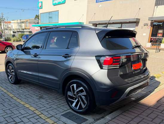 VOLKSWAGEN-T-CROSS-2025