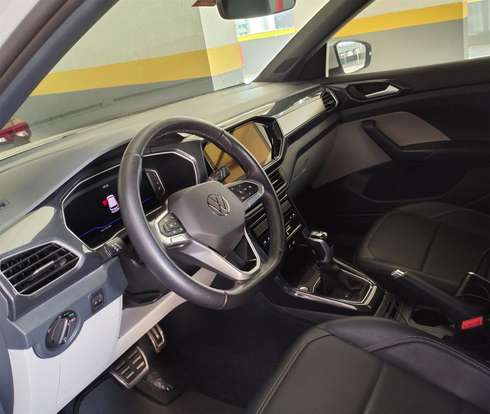 VOLKSWAGEN-T-CROSS-1.4 250 TSI TOTAL FLEX HIGHLINE AUTOMÁTICO VOLKSWAGEN-T-CROSS-2023