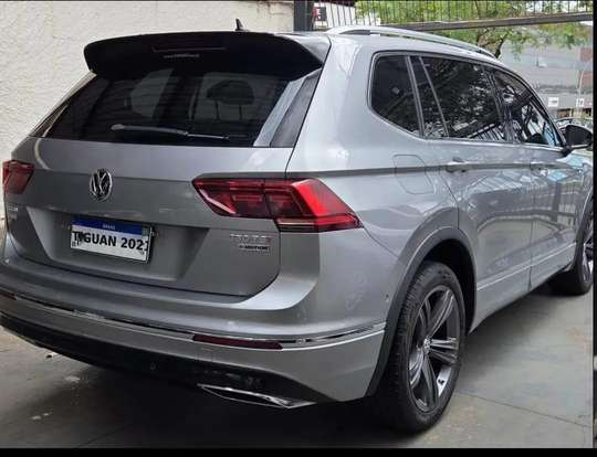 VOLKSWAGEN-TIGUAN-2.0 350 TSI GASOLINA ALLSPACE R-LINE 4MOTION DSG VOLKSWAGEN-TIGUAN-2021