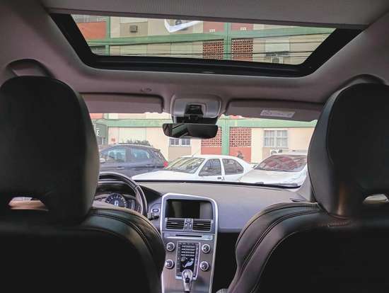 VOLVO-XC60-2014