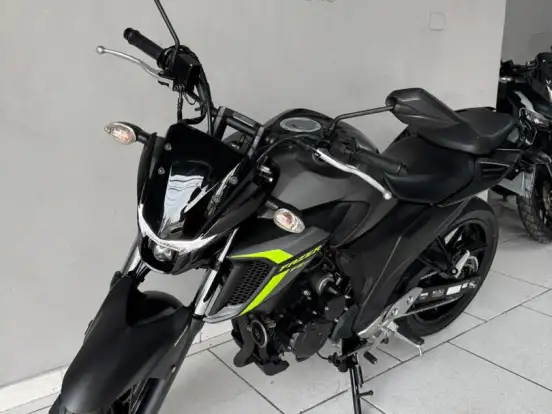 YAMAHA-FZ25 FAZER ABS YAMAHA-FZ25 FAZER ABS-2024