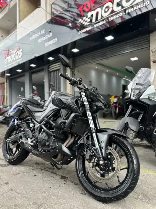 YAMAHA MT-03 ABS YAMAHA MT-03 ABS