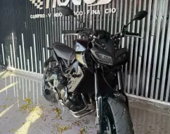 YAMAHA MT-09 YAMAHA MT-09