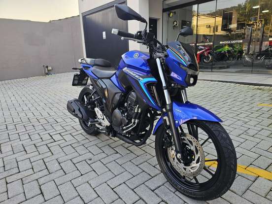 YAMAHA-FZ25 FAZER CONNECTED ABS YAMAHA-FZ25 FAZER CONNECTED ABS-2025