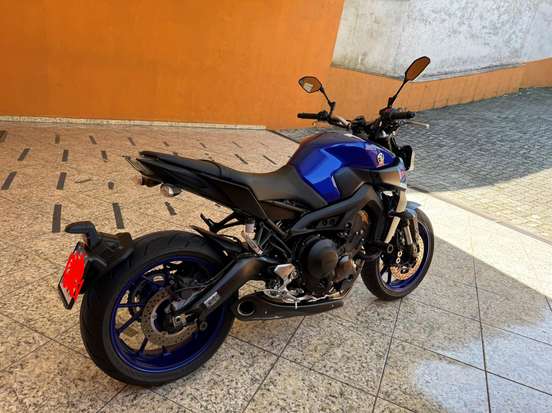 YAMAHA-MT-09 YAMAHA-MT-09-2025