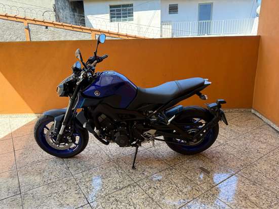 YAMAHA-MT-09 YAMAHA-MT-09-2025