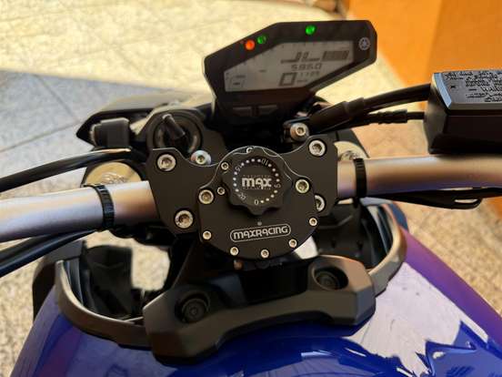 YAMAHA-MT-09-2025