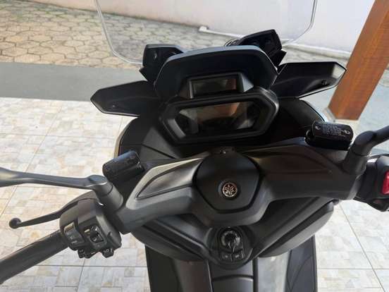YAMAHA-XMAX 250 CONNECTED ABS YAMAHA-XMAX 250 CONNECTED ABS-2025