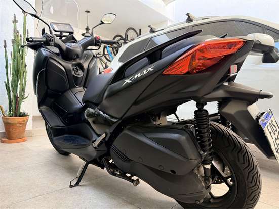 YAMAHA-XMAX ABS-2022