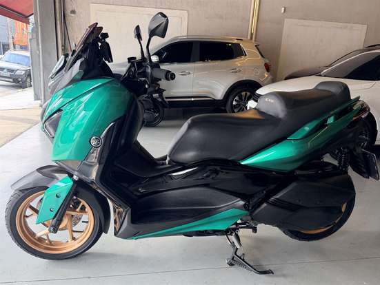 YAMAHA-XMAX ABS-2024