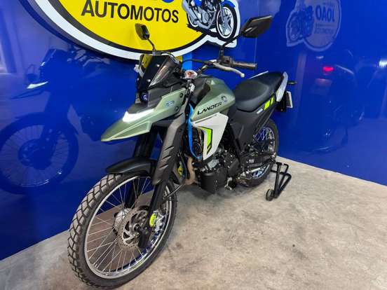YAMAHA-XTZ 250 LANDER CONNECTED-2025