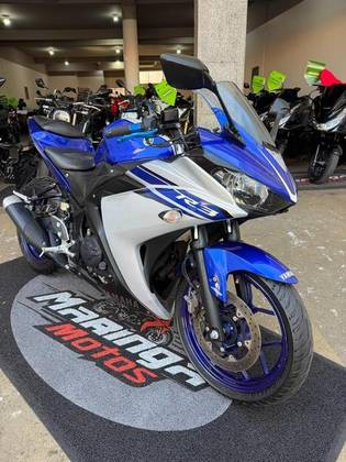 YAMAHA YZF R3 