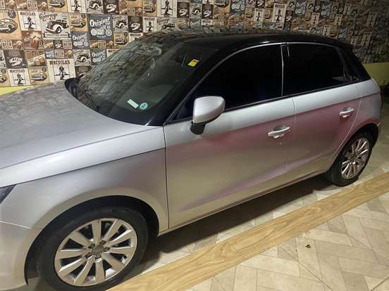 AUDI-A1-1.4 TFSI SPORTBACK AMBITION 16V 185CV GASOLINA 4P AUTOMÁTICO AUDI-A1-2012