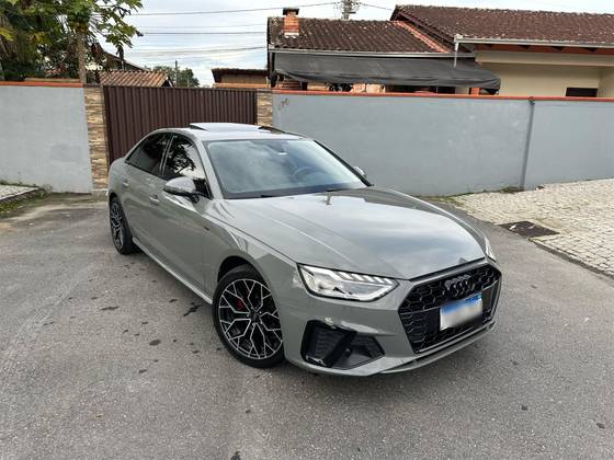 AUDI A4 2.0 TFSI GASOLINA PRESTIGE PLUS S TRONIC