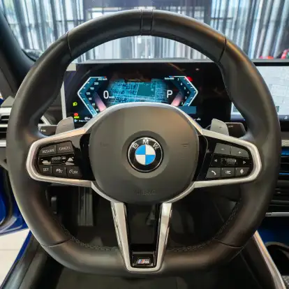 BMW-320i-2025