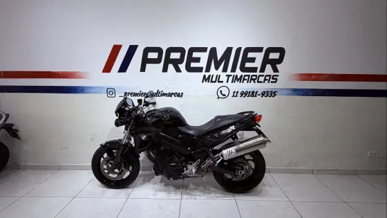 BMW F 800 R BMW F 800 R