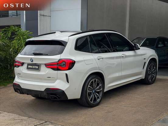 BMW-X3-2021