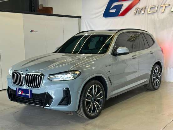 BMW-X3-2021