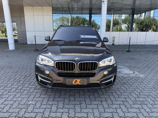 BMW-X5-2017