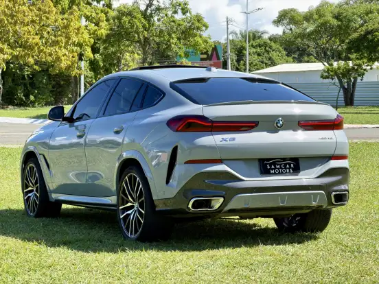 BMW-X6-3.0 TWINPOWER GASOLINA XDRIVE40I M SPORT AUTOMÁTICO BMW-X6-2024