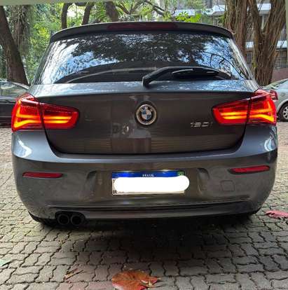 BMW-120i-2016