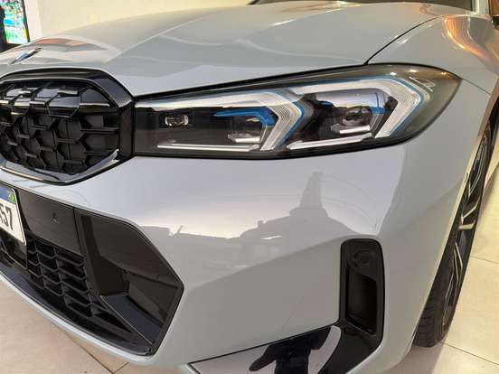 BMW-320i-2024