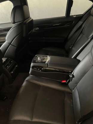 BMW-750i-4.4 SEDAN V8 32V GASOLINA 4P AUTOMÁTICO BMW-750i-2011