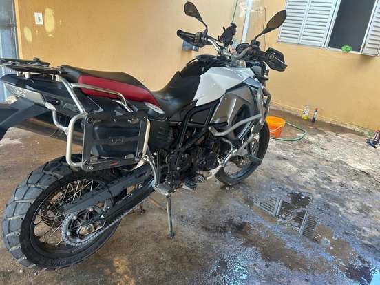 BMW-F 800 GS ADVENTURE BMW-F 800 GS ADVENTURE-2015