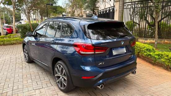 BMW-X1-2.0 16V TURBO ACTIVEFLEX SDRIVE20I X-LINE 4P AUTOMÁTICO BMW-X1-2022