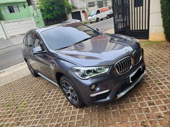 BMW-X1-2.0 16V TURBO ACTIVEFLEX SDRIVE20I X-LINE 4P AUTOMÁTICO BMW-X1-2017