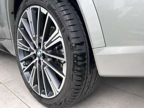 BMW-X1-2025