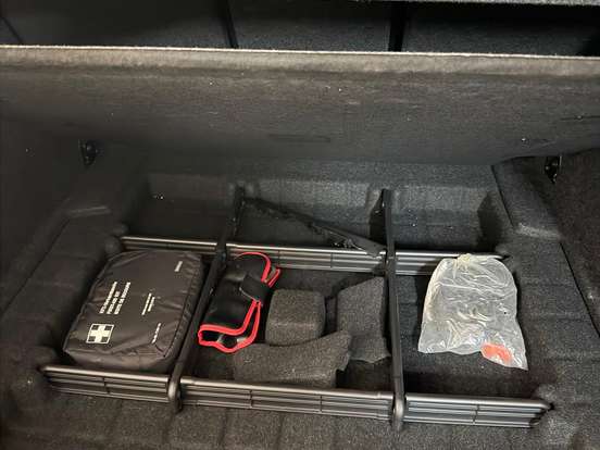 BMW-X1-2.0 18I TOP 4X2 24V GASOLINA 4P AUTOMÁTICO BMW-X1-2013