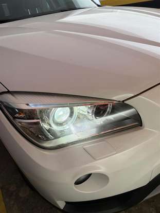 BMW-X1-2013