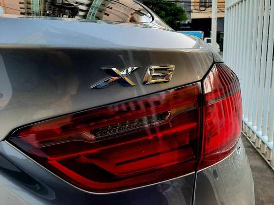 BMW-X6-3.0 35I 4X4 COUPÉ 6 CILINDROS 24V GASOLINA 4P AUTOMÁTICO BMW-X6-2016